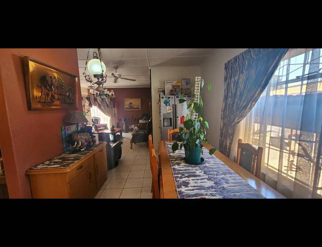 3 BEDROOM HOUSE FOR SALE IN ELSPARK
